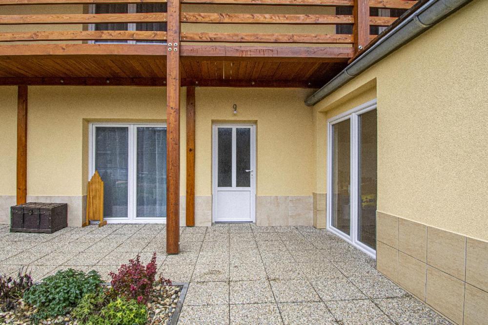 Apartman 2Kk Zlamanka Кромержиж Экстерьер фото